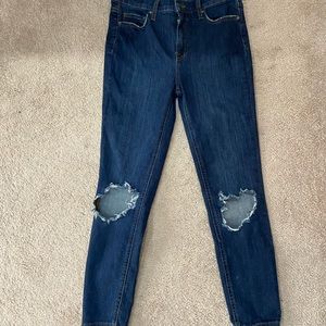Woman’s Jeans
